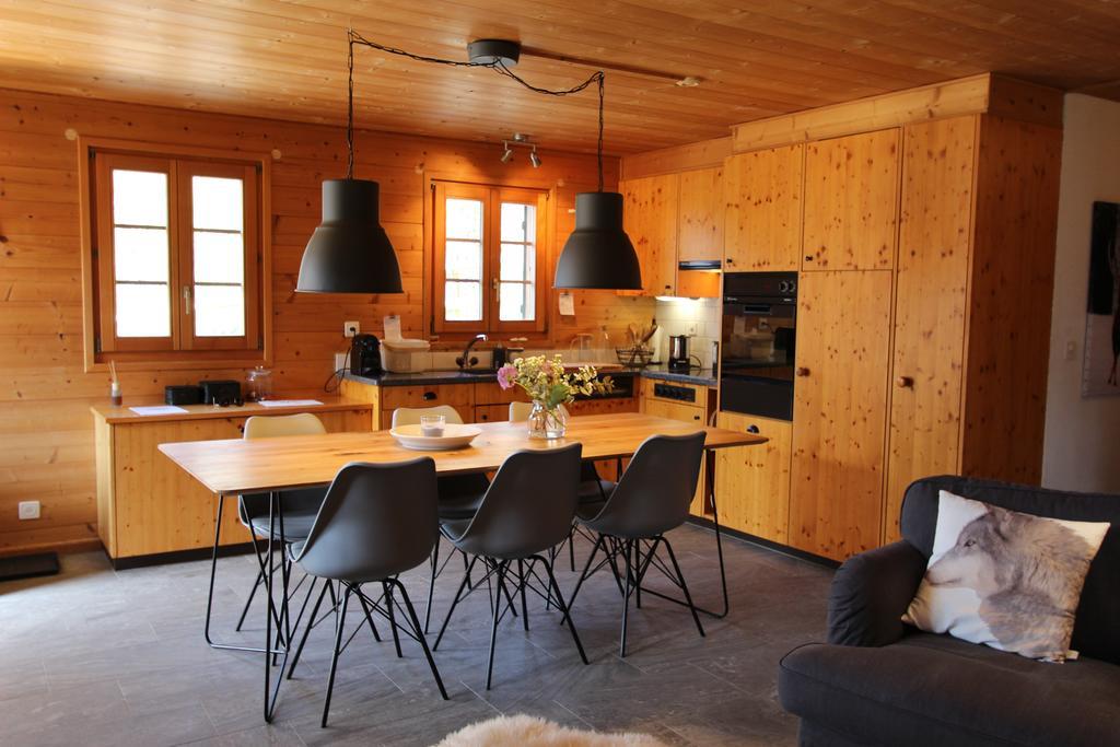 La Boutique Apartment Rossinière Екстериор снимка