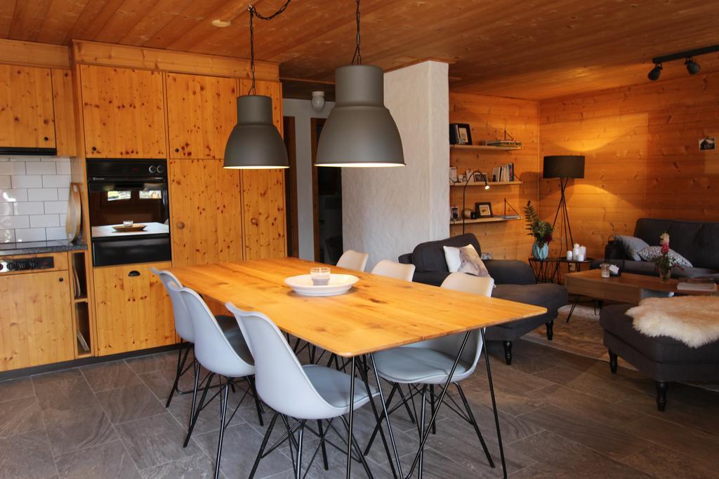 La Boutique Apartment Rossinière Екстериор снимка