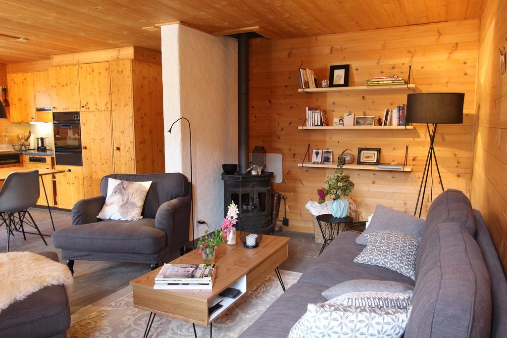 La Boutique Apartment Rossinière Екстериор снимка